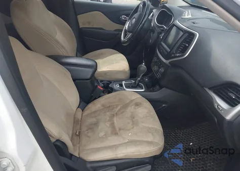 2015 Jeep Cherokee Latitude из США, поврежденный, VIN 1C4PJMCS6FW635486